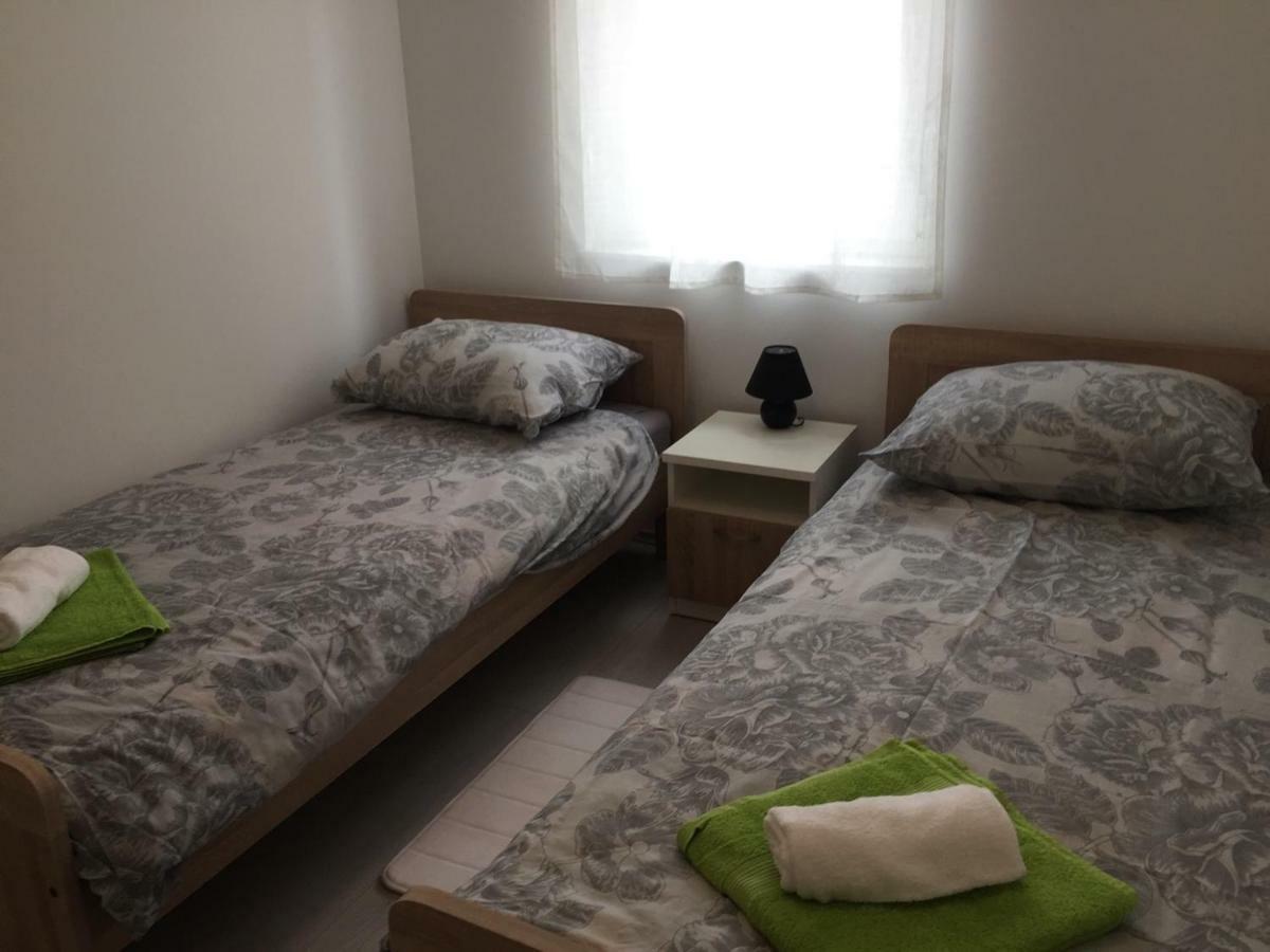 Studio Apartman Nina Appartement Rijeka Buitenkant foto